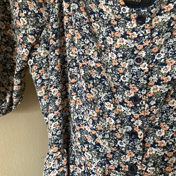 Mikarose Dress Size Small - Picture 2 of 2